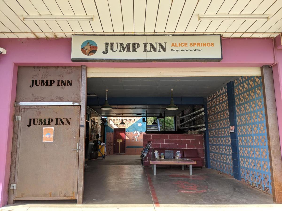 Jump Inn Alice Budget Accommodation 艾丽丝泉 外观 照片